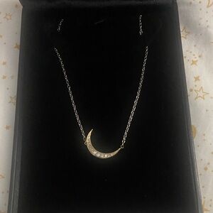 Elegant Gold and Diamond Crescent Moon Necklace